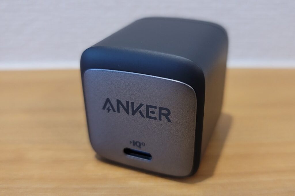 anker nano ii 45w 外観 正面